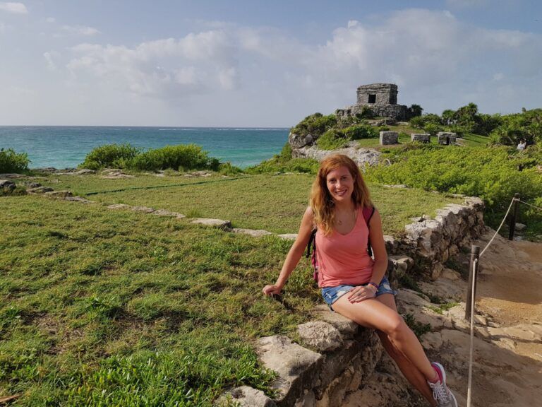 Exploradora de suscriptores olvidados, recuperando tesoros perdidos en plataformas recónditas.